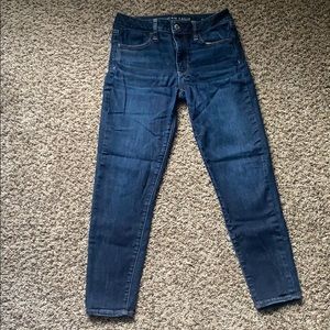 American Eagle Hi-Rise Jegging